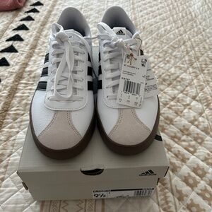 Adidas Women’s White and Black Sneakers VL Court 3.0